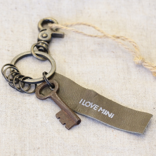 アンティークキー付きMINIキーホルダー(インドの古い鍵4)