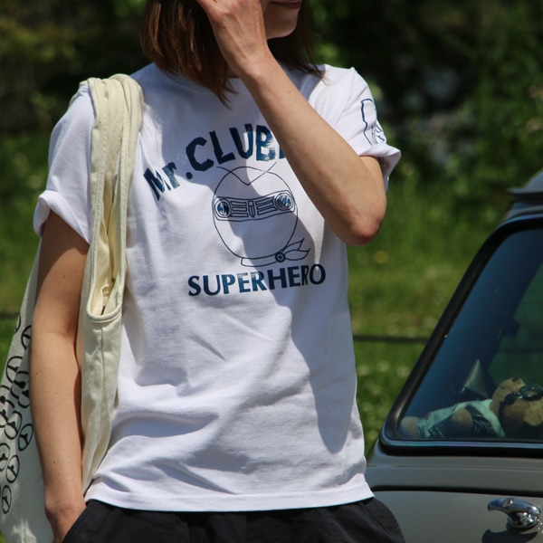 クラシックミニ クラブマン　Tシャツ「CLUBMAN HERO Tシャツ」(ホワイト)