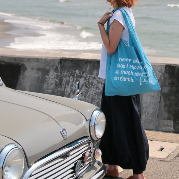 エコバッグ(折りたたみ)-おしゃれで人気の手染めエコバッグ「Vicky & Mini BAG」(Surf Blue)