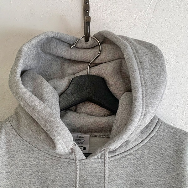 クラシックミニ好きのためのパーカー-「CR65タイヤ痕パーカー」