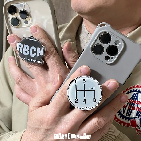 クラシックミニ乗りのスマホグリップホルダー「シフト・ラバコン」