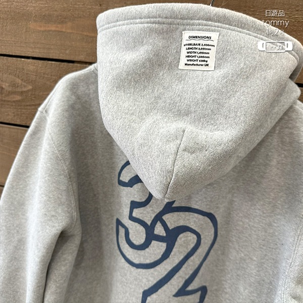 32オタクパーカー