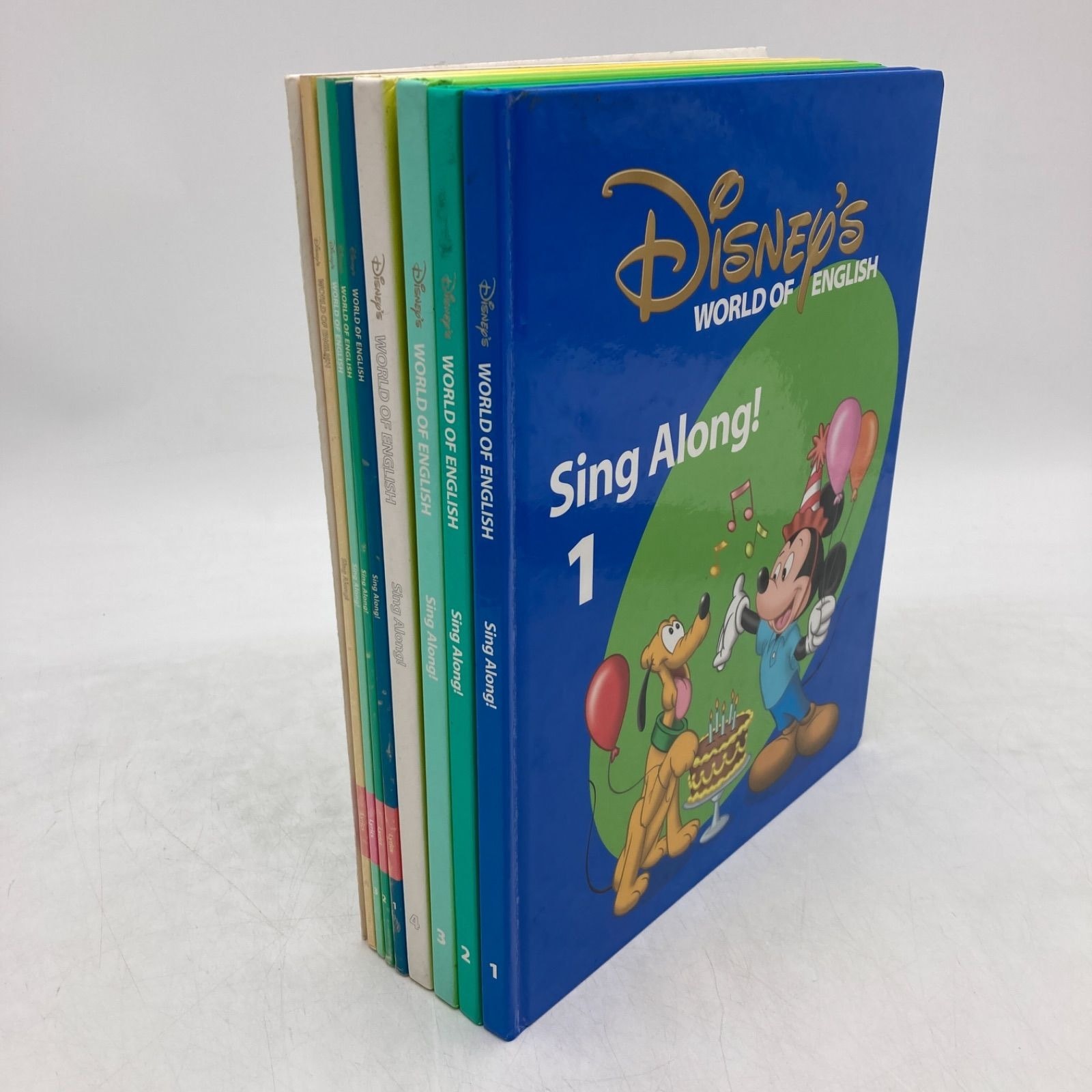 お値下げ　DWE 最新版Sing Along! 1-4 歌絵本 DWE シングアロング Sing Along! 1−4 絵本 4冊セット - メルカリ