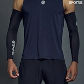 �ڤ���󤻾��ʡ���5-10���ۡ�����̵��!!���᡼���ء�SKINS ������ SERIES-3 �����ॹ�꡼�� 2.0�ʥȥ졼�˥�/ξ��/UNISEX��18301320��019���֥�å��˥���ץ�å���� ����ץ�å���󥫥С� �����५�С� �����ॵ�ݡ����� ���ݡ�����