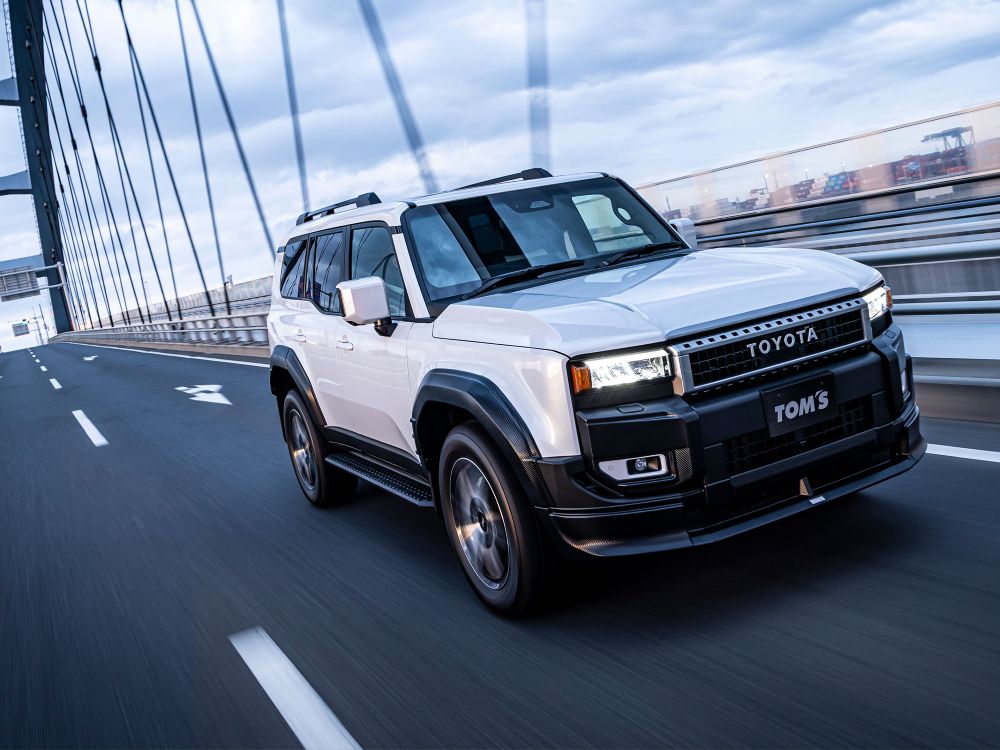 【ランドクルーザー250】サイドバンパーガーニッシュ