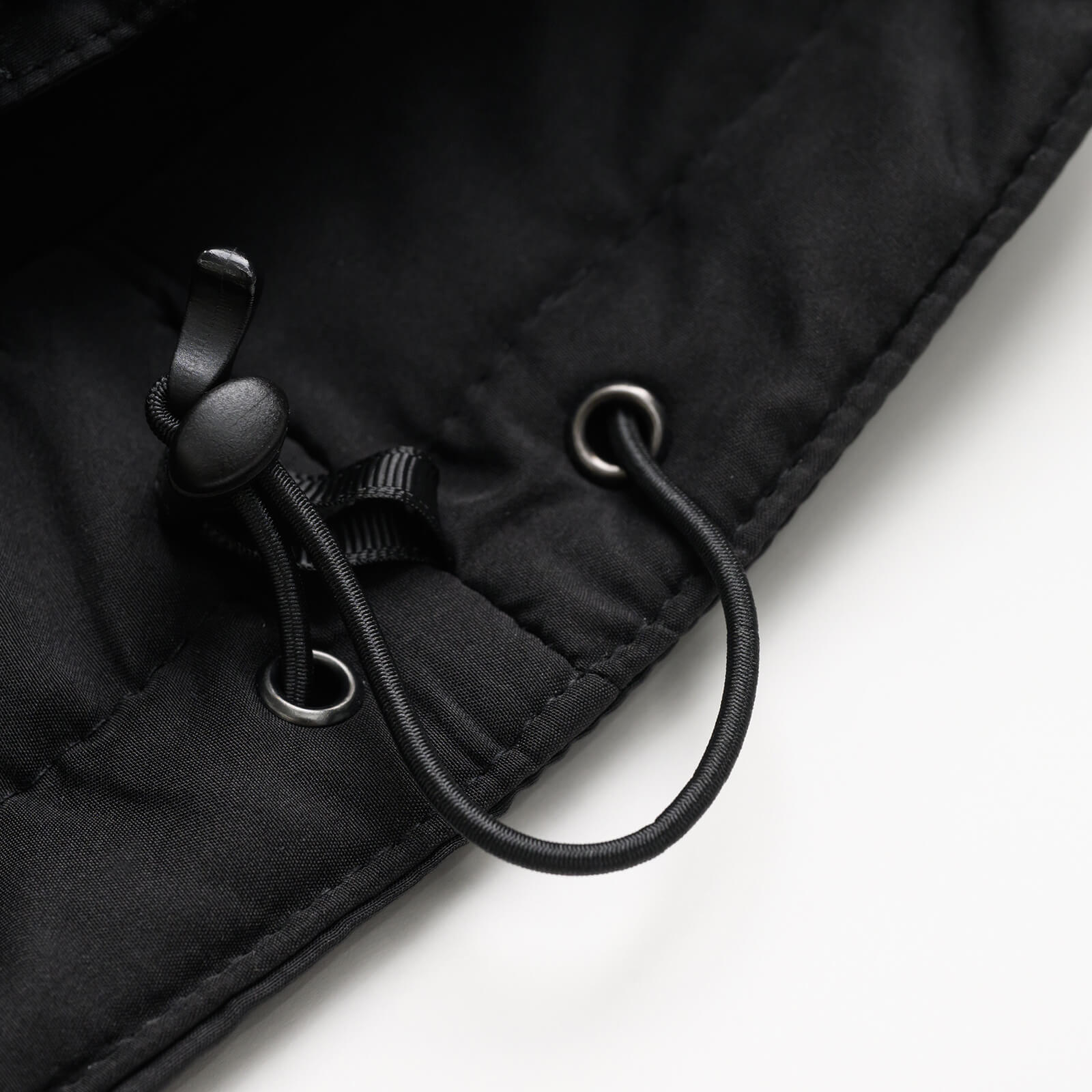 中綿ジャケット（フード付き）