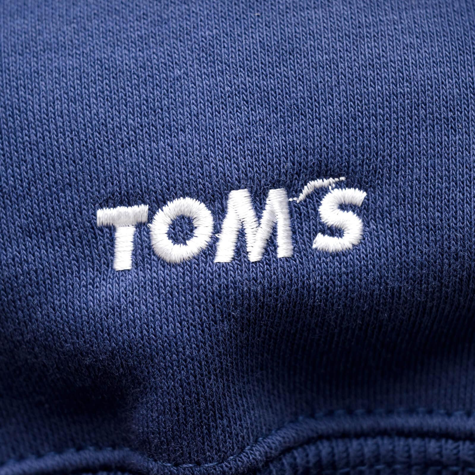 ボックスロゴパーカー ブラック ベージュ ネイビー