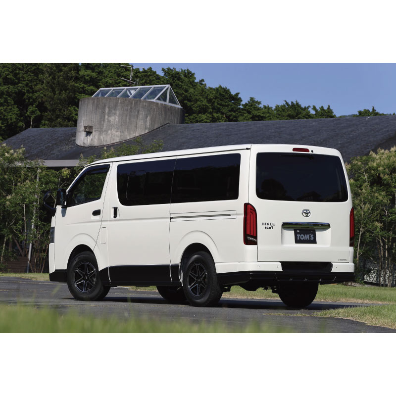 【ハイエース】スタイリングパーツセット