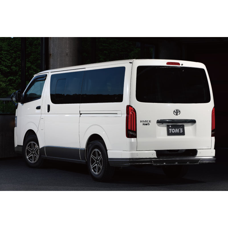 【ハイエース】スタイリングパーツセット