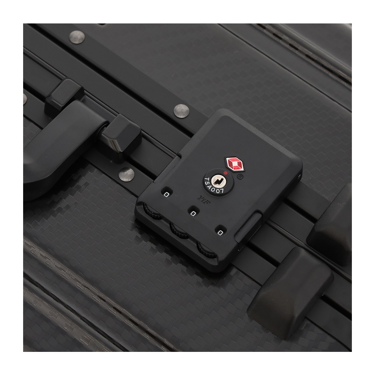 TOM'S スーツケース