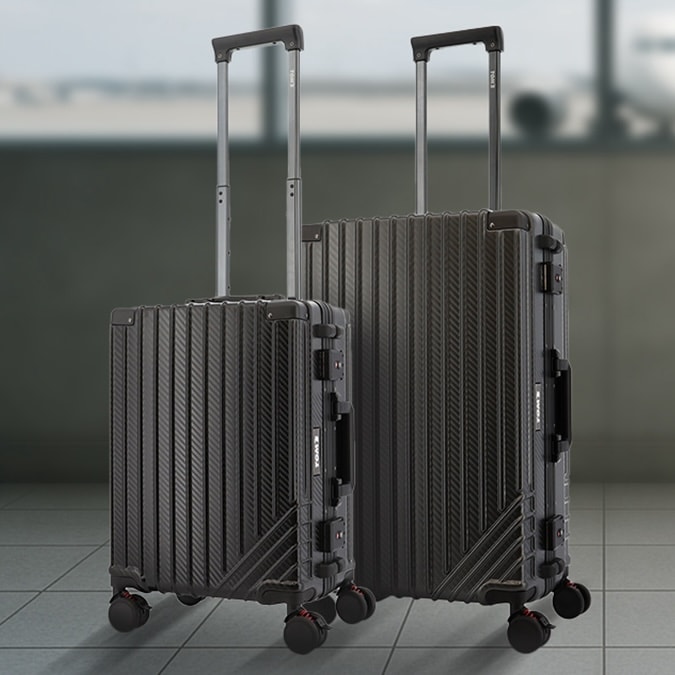 TOM'S スーツケース