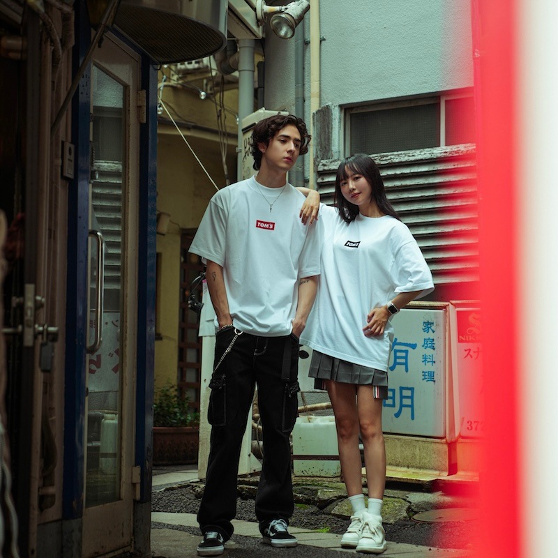 ボックスロゴTシャツ