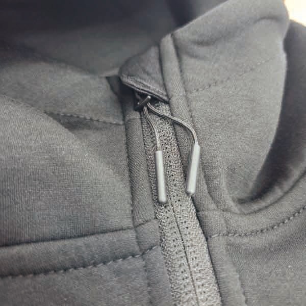 ダンボールニットパーカー