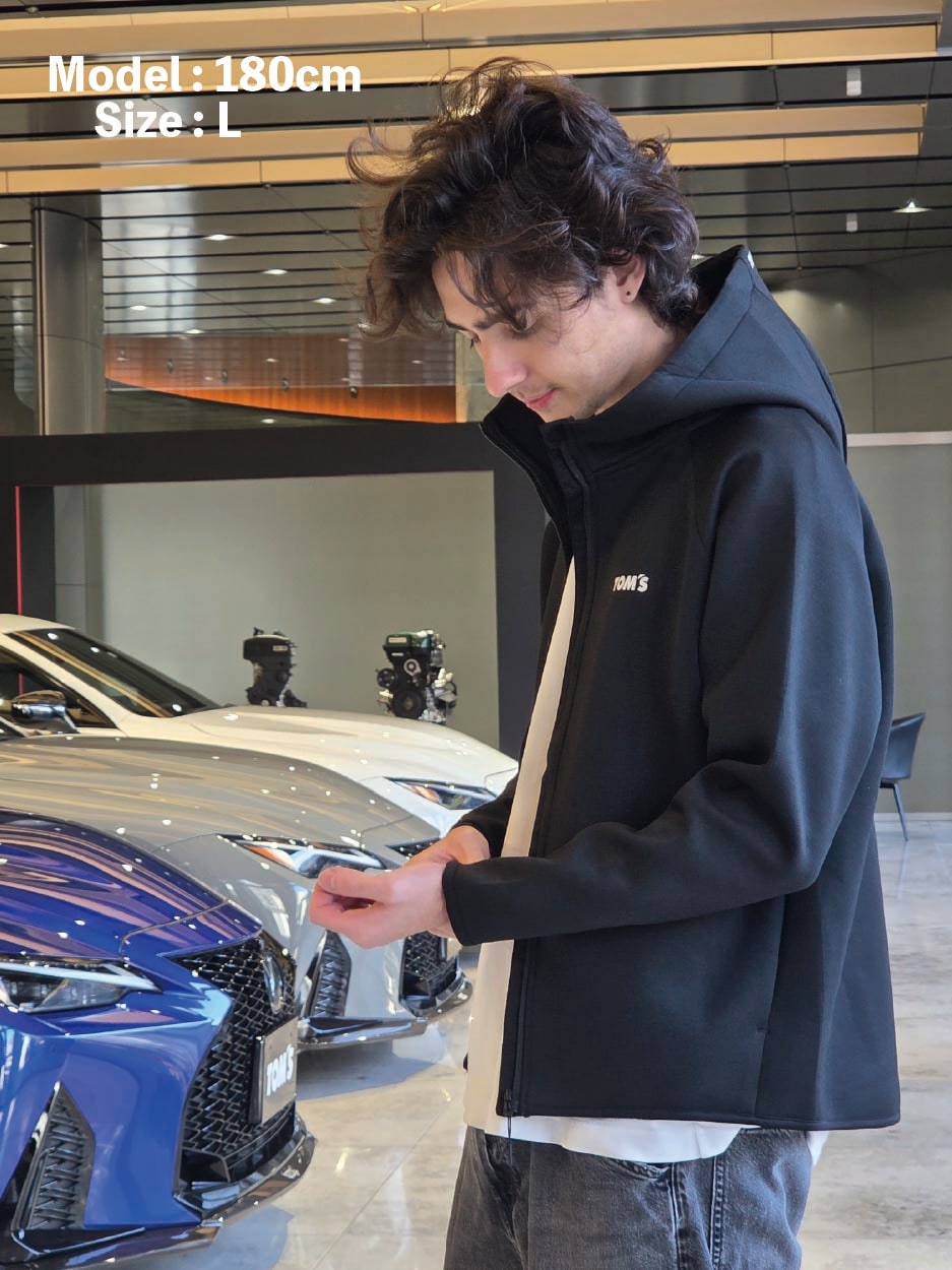 ダンボールニットパーカー