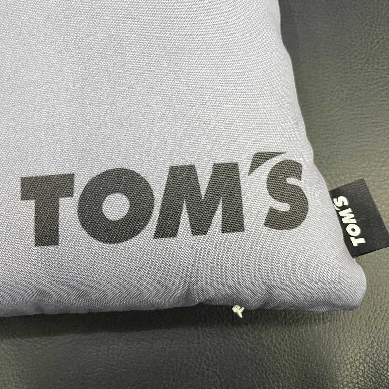 TOM'S 50th Anniversary クッション グレー　黒 トムスロゴクッション(黒・グレー)