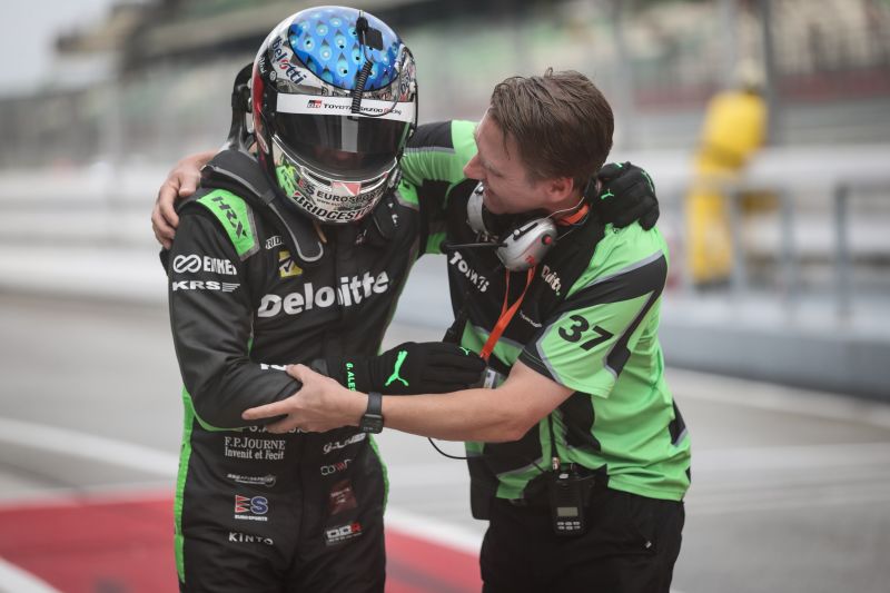 2025 ZIPシャツ【TGR TEAM Deloitte TOM'S】