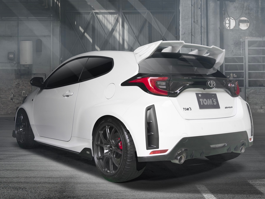 GRヤリス】リヤアンダーディフューザー