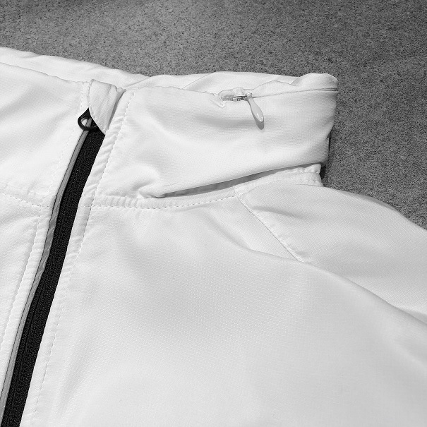 トムス 裏フリースジップジャケット（白）