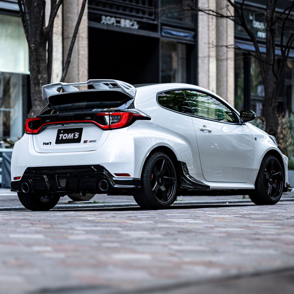 【進化型GRヤリス】リヤバンパーディフューザー