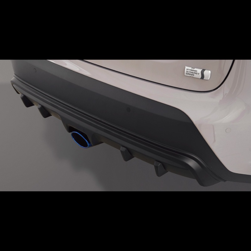 【ヤリスクロス】マフラーカッター（ダミータイプ)