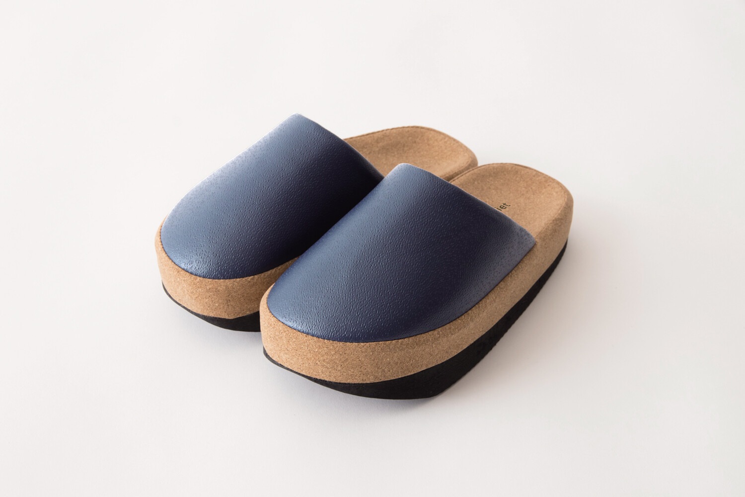 �δ�Ω���ǥʥ�����ȥ졼�˥� ���ꥨ�å�������