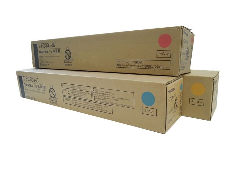 ��ǡ�TOSHIBA��T-FC30J��3�����åȡ������̡�������