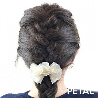 ひらひらフラワーのうふふコーム 【PETAL MARKET】|コーム|アイテムで選ぶ