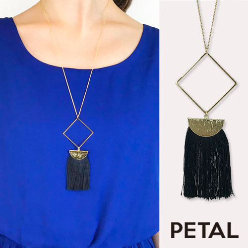 知性あふれる大人のフリンジネックレス【PETAL MARKET】　