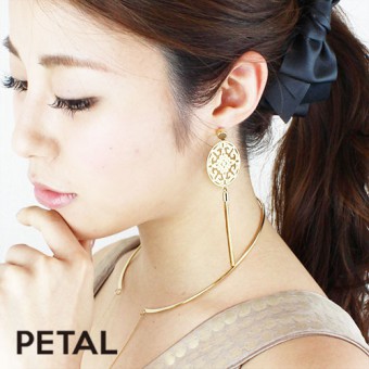 オリエンタルなタッセルピアス【PETAL MARKET/】|ピアス|アイテムで選ぶ