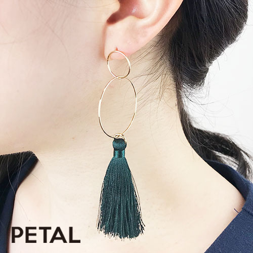 華奢なリングのタッセルピアス　【PETAL MARKET】