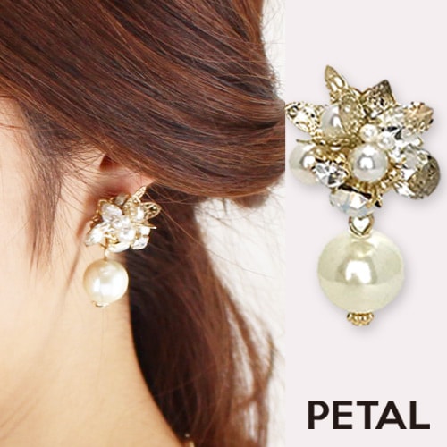 お花とストーンとパールのピアス　【PETAL MARKET】