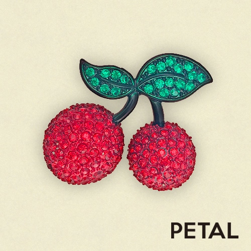 ピンブローチ おおきなさくらんぼ　【PETAL MARKET】