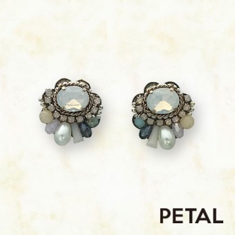 LALA ピアス4イヤリング  アンティー【PETAL　MARKET】