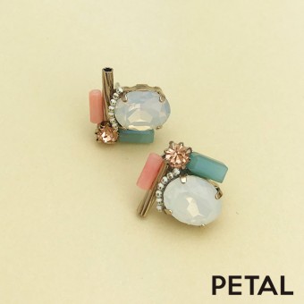 イヤリング・ピーチ【PETAL MARKET】