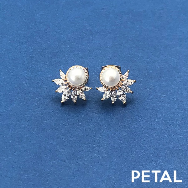 caronシリーズ ピアス　イヤリング パルム【PETAL MARKET】
