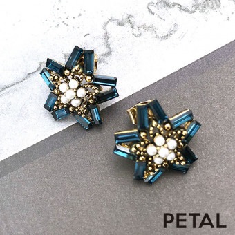 LALAピアス フラワー【PETAL MARKET】
