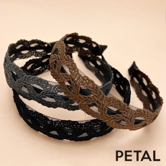 QUI レースカチューシャ  ライナ【PETAL MARKET】