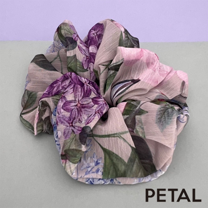 透け感がかわいい花柄 シュシュ レーナ【PETAL MARKET】