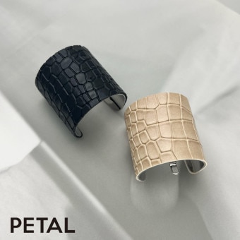 NEW ヘアーカフ ポニーフック フェイクレザー クロコ型押し エナメル仕上げ 【PETAL MARKET】