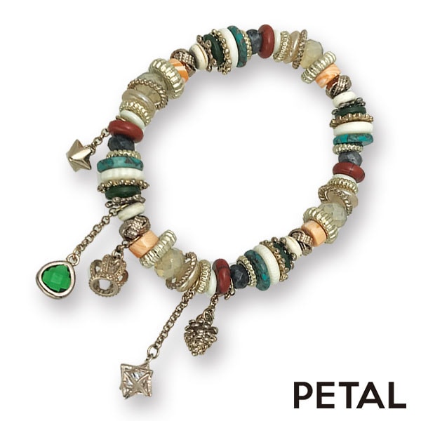 A World of Bracelets ブレスレット　エスニック　トライバル A World of Bracelets ブレスレット エスニック トライバル A