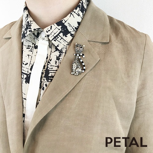 おしゃまなネコがやってきたブローチ【PETAL MARKET】　