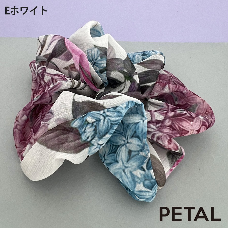 透け感がかわいい花柄 シュシュ レーナ【PETAL MARKET】