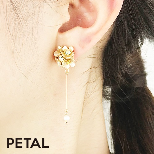 NEWお花と淡水パールのピアス・セリーヌ【PETAL MARKET】