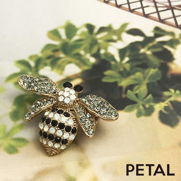 ブーンブーンはちのブローチ【PETAL MARKET】