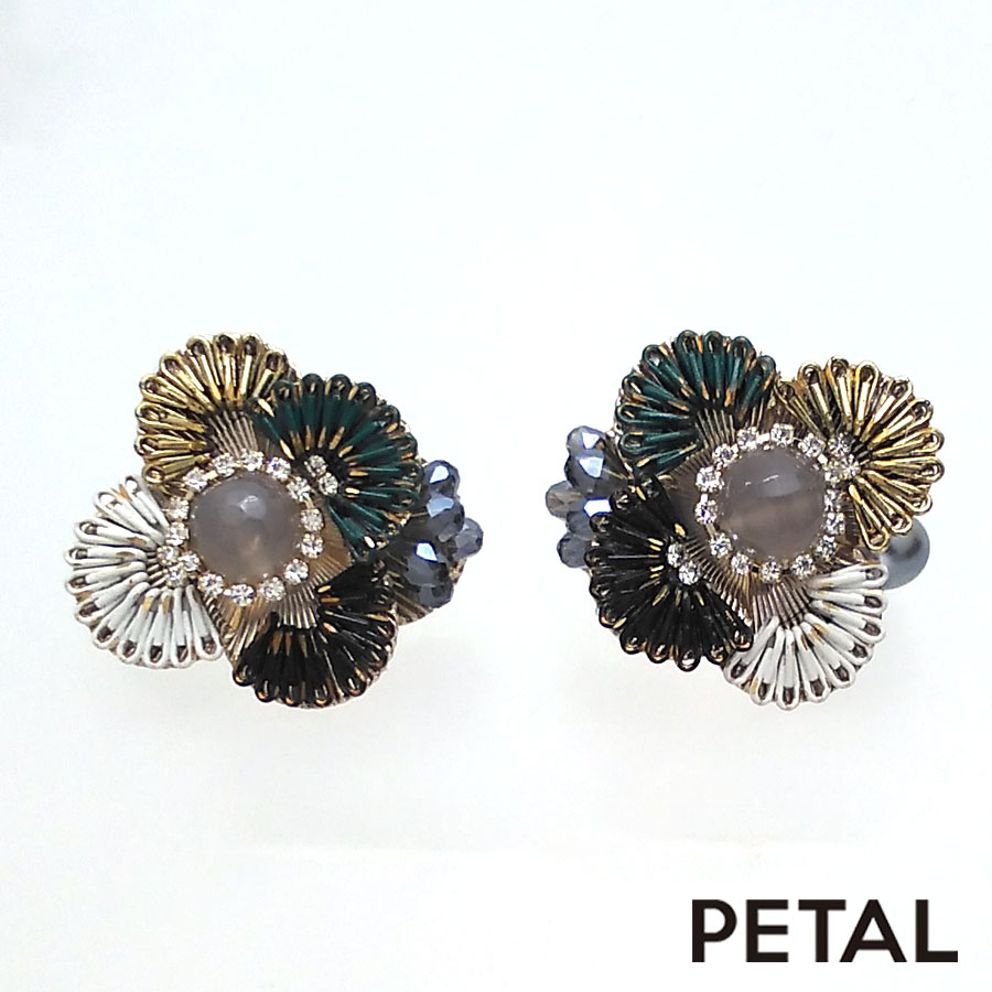 LALA ガガーデン　ピアス＆イヤリング【PETAL MARKET】