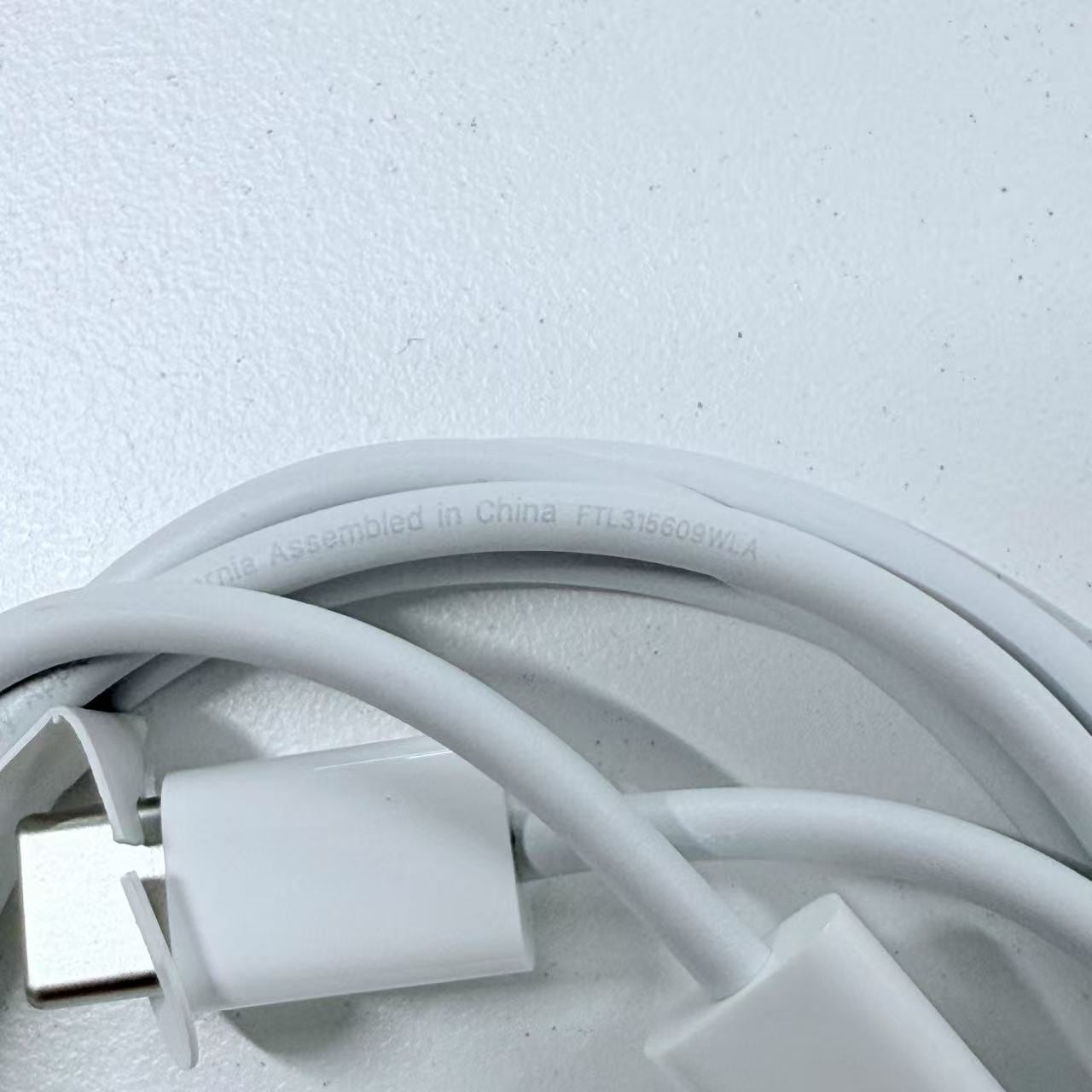 アップル USB-C充電ケーブル（1m） Type-C Apple 純正品 タイプC 充電