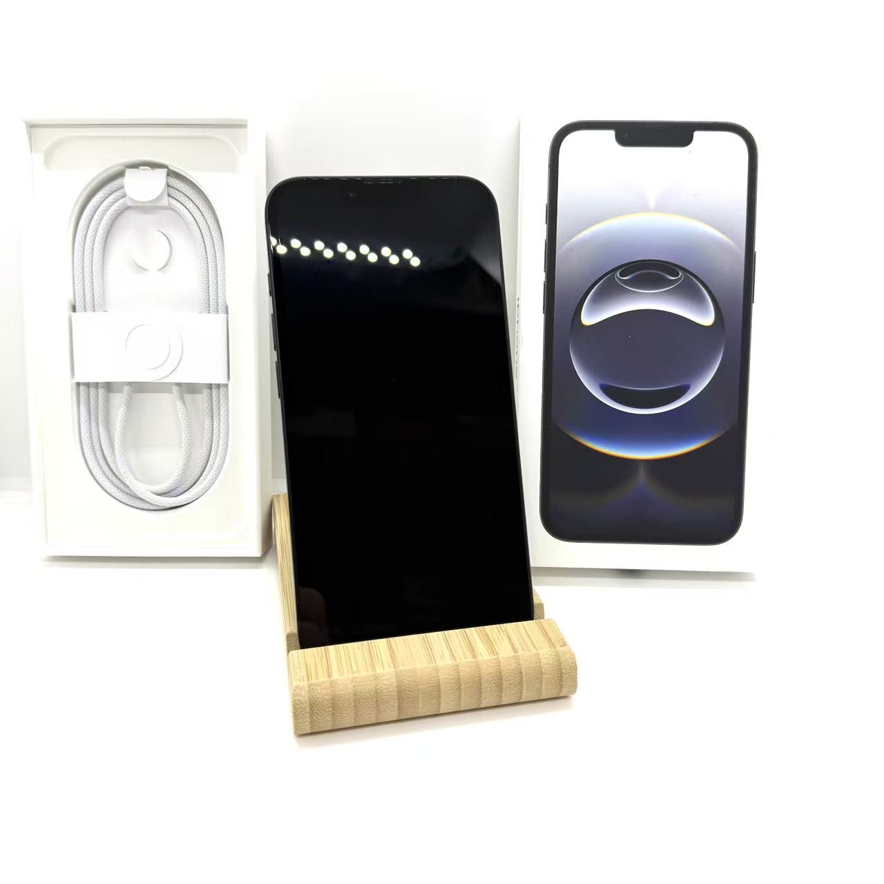 iPhone 16e 中古一覧｜SIMフリー・キャリア - 価格.com