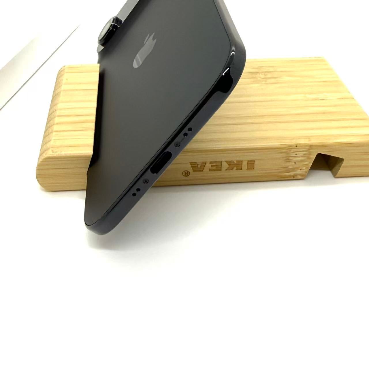 iPhone Air 256GB SIM�t���[ [�X�y�[�X�u���b�N]�̐��i�摜4