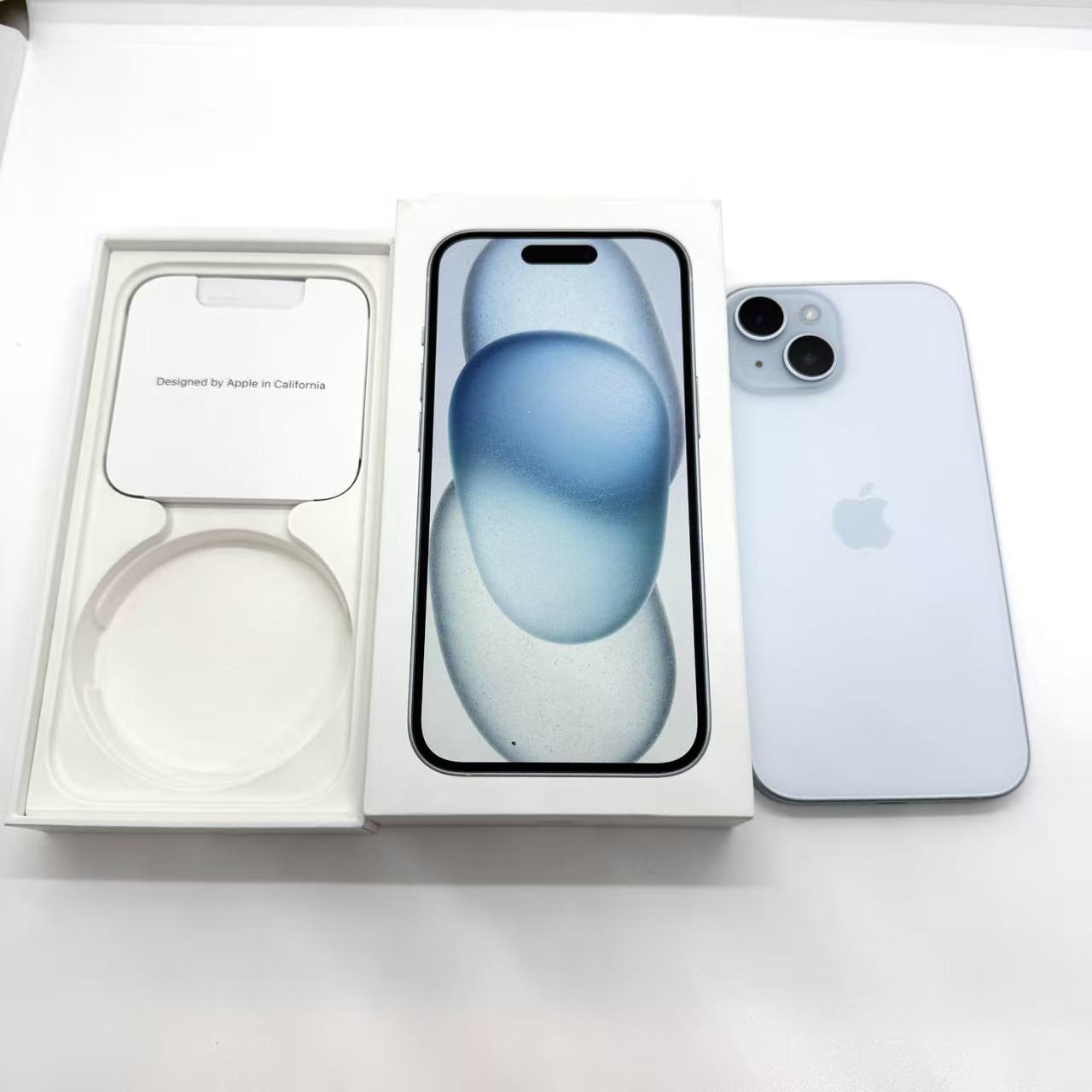 iPhone 15 中古一覧｜SIMフリー・キャリア - 価格.com
