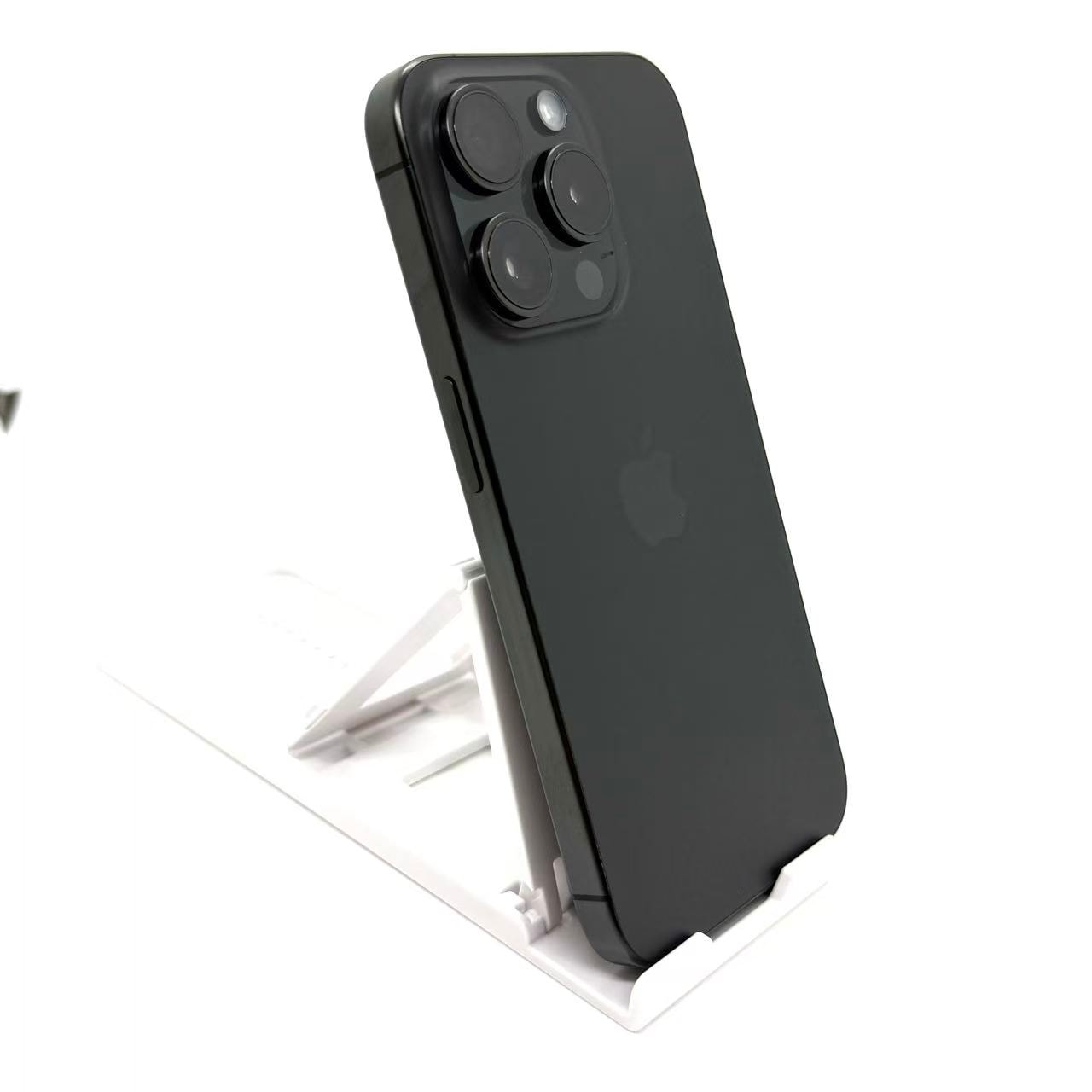 iPhone 15 SIMフリー ブラック 128GB バッテリー最大容量95% Aランク]SIMフリー iPhone 15 Pro 128GB [ブラックチタニウム] 電池